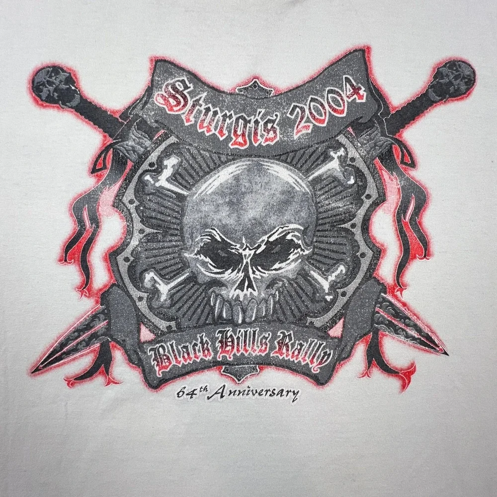 Sturgis T-Shirt Mens 2XL White 2004 Black Hills Rally 64th Anniversary Biker Tee